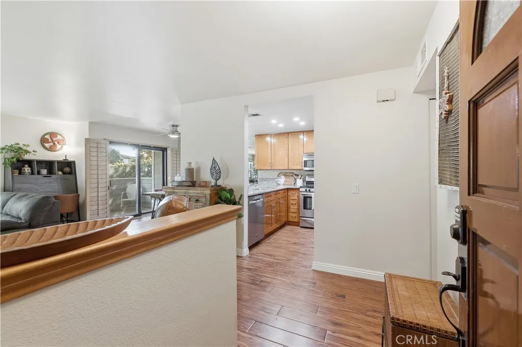 2051 Orizaba 1, Signal Hill, California 90755 home-pic-4