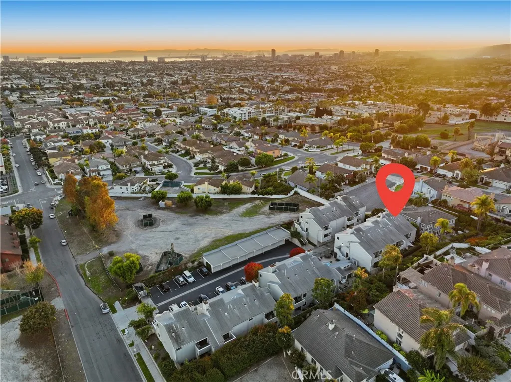 2051 Orizaba 1, Signal Hill, California 90755 home-pic-3