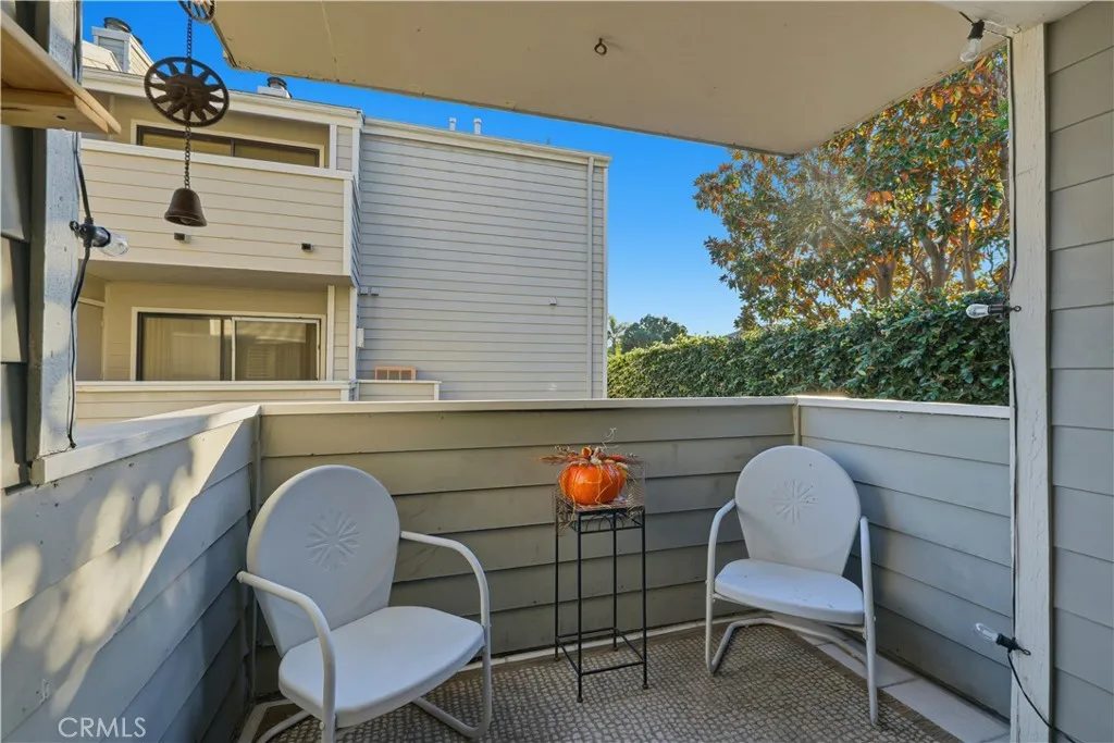 2051 Orizaba 1, Signal Hill, California 90755 home-pic-13