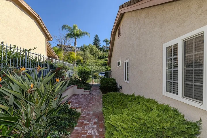5039 E Fairfield, Anaheim Hills, California 92807