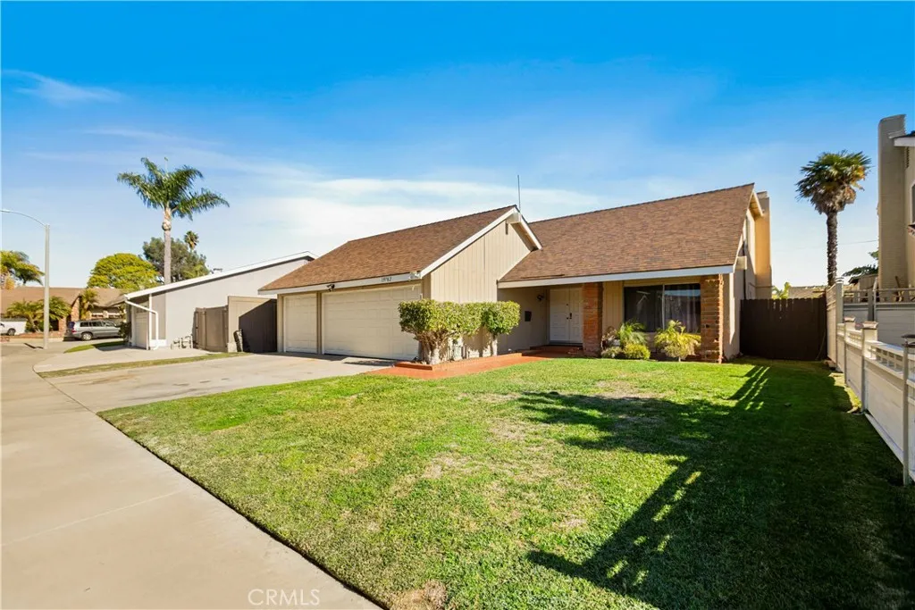 19782 Felcliff, Huntington Beach, California 92646 home-pic-4