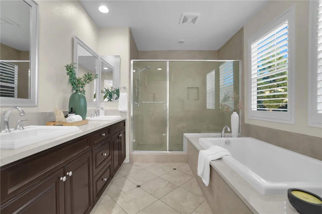 130 Cardinal, Irvine, California 92618 home-pic-14