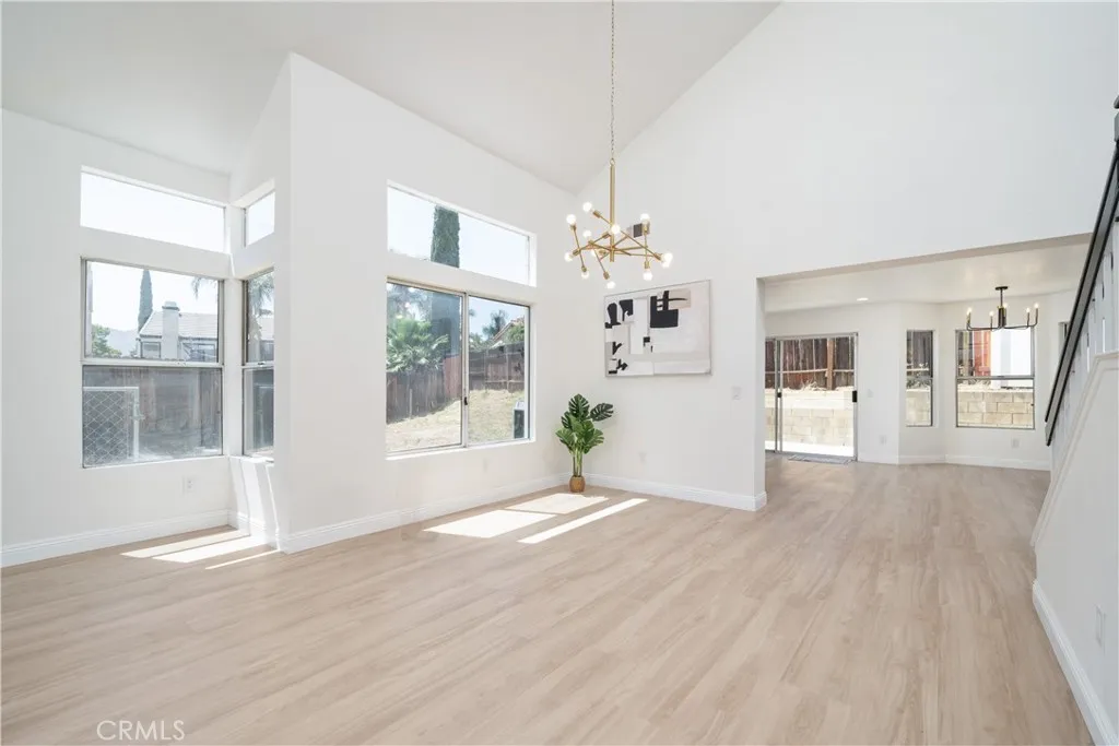 23760 Timber Bluff Court, Moreno Valley, California 92557 home-pic-2