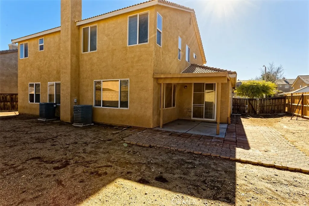 12380 Domingo, Victorville, California 92392 home-pic-40
