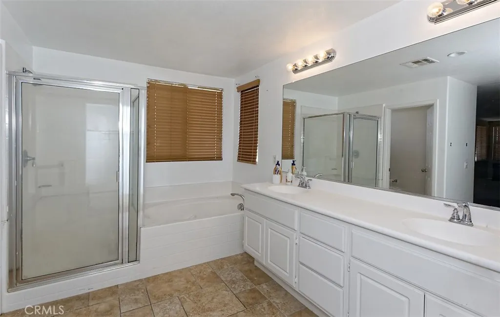 12380 Domingo, Victorville, California 92392 home-pic-34