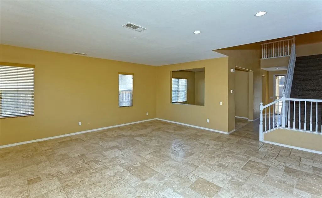 12380 Domingo, Victorville, California 92392 home-pic-11