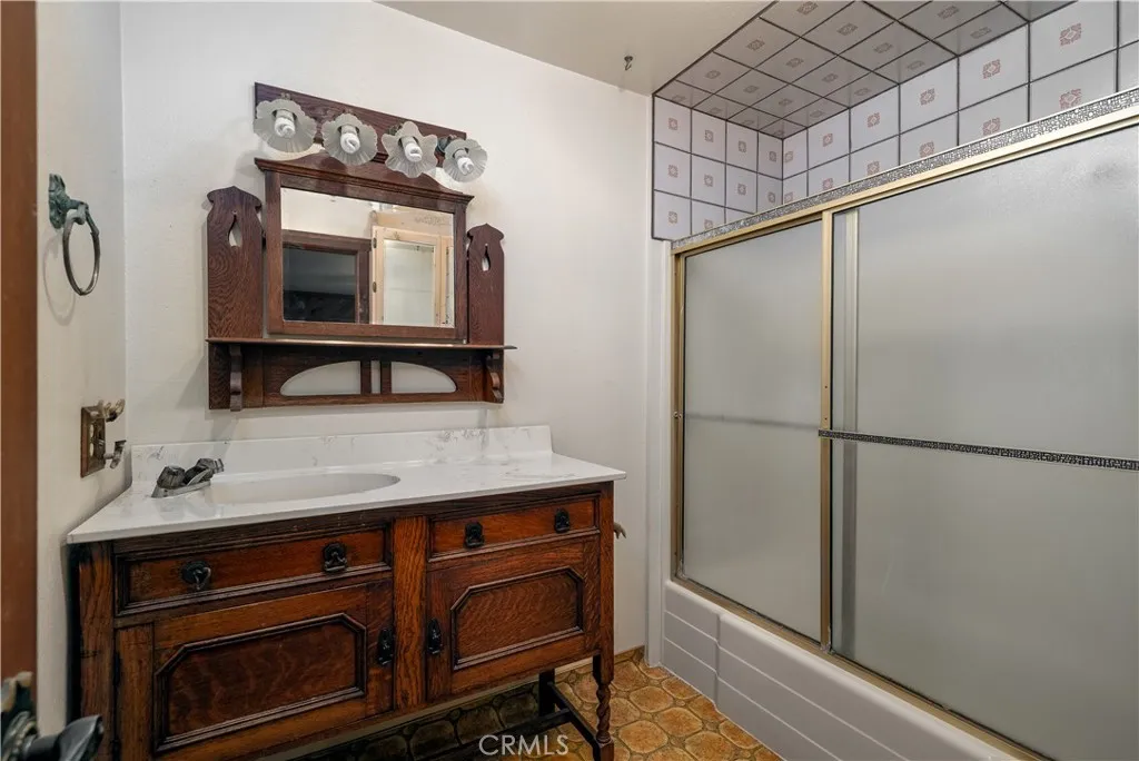 41667 Kalmia, Murrieta, California 92562 home-pic-14