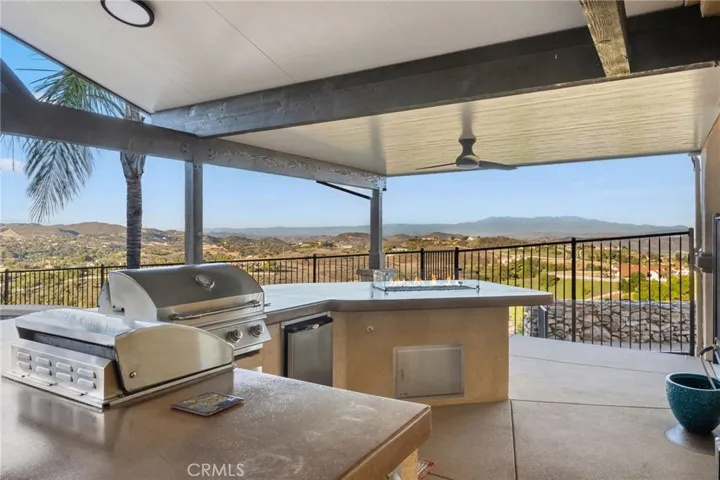Outdoor Kitchen Area