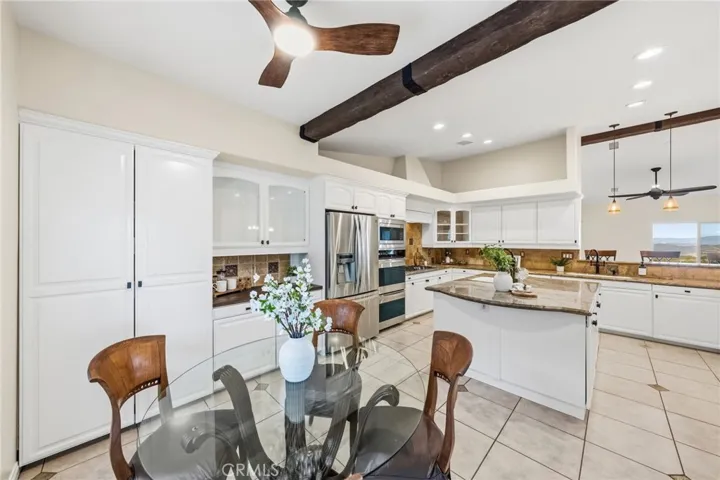 40055 Valle Vista, Murrieta, California 92562