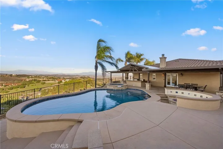 40055 Valle Vista, Murrieta, California 92562