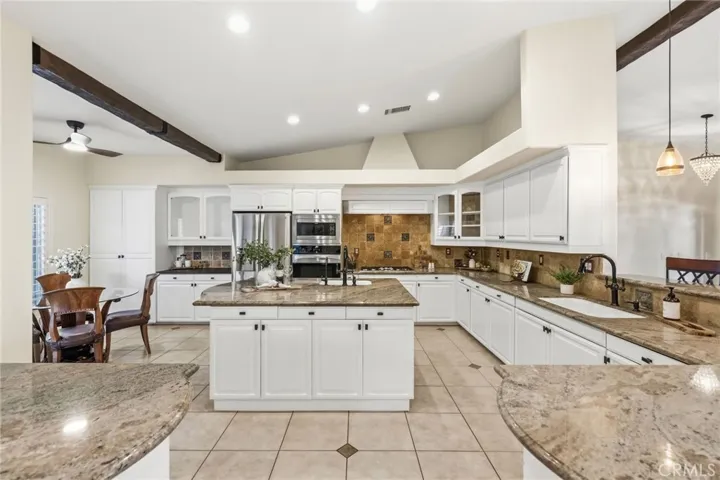 40055 Valle Vista, Murrieta, California 92562