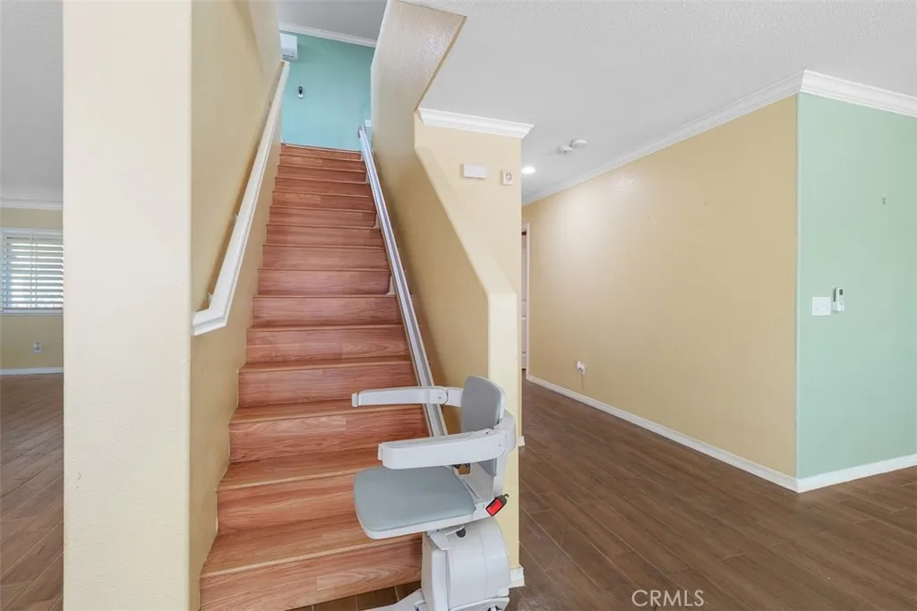 4310 Almaterra, Perris, California 92571 home-pic-15