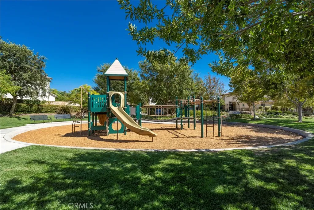 24332 Lorenzo, Valencia, California 91355 home-pic-29