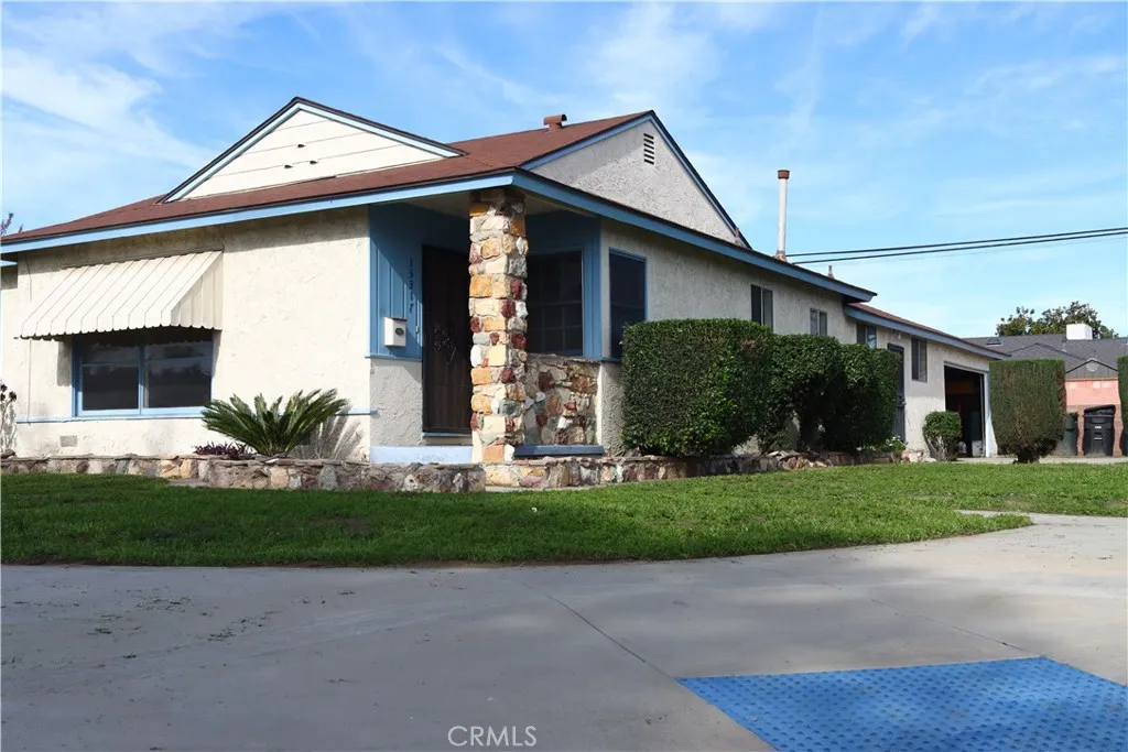 15317 Carfax, Bellflower, California 90706 home-pic-1