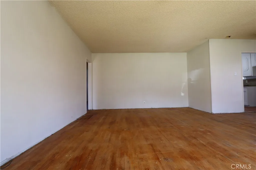 15317 Carfax, Bellflower, California 90706 home-pic-8