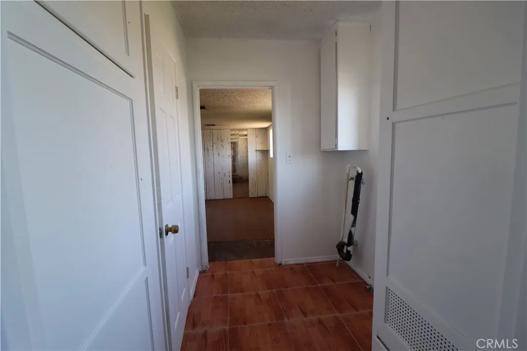 15317 Carfax, Bellflower, California 90706 home-pic-55