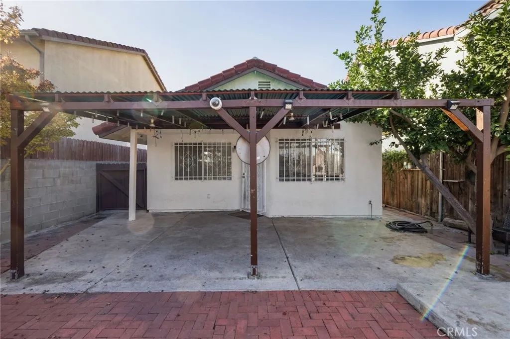 310 S Paulsen, Compton, California 90220 home-pic-31