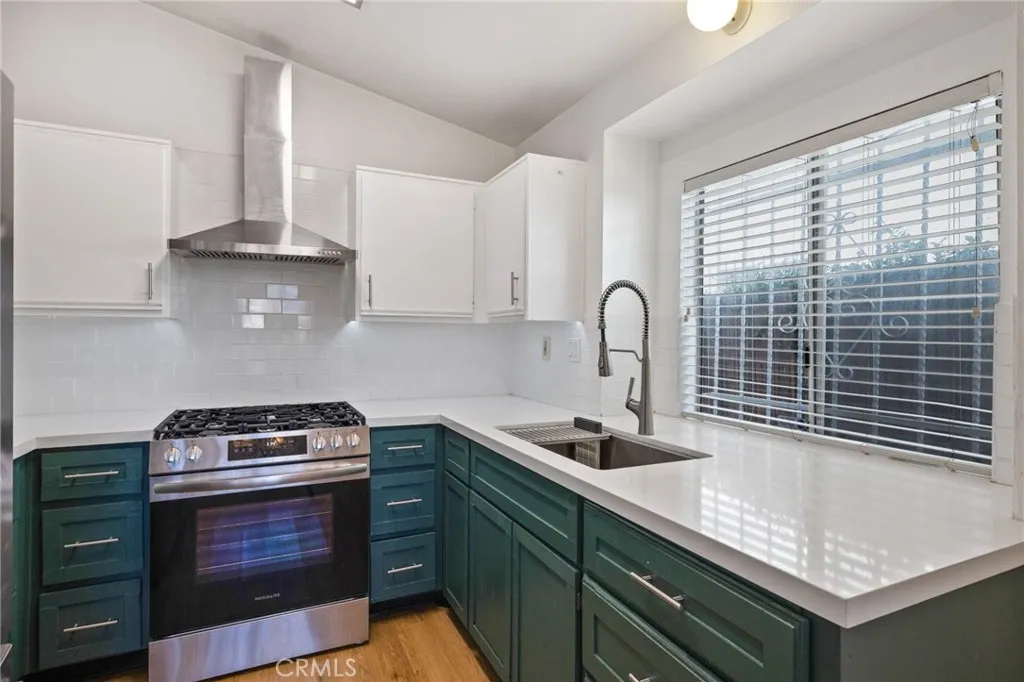 310 S Paulsen, Compton, California 90220 home-pic-0
