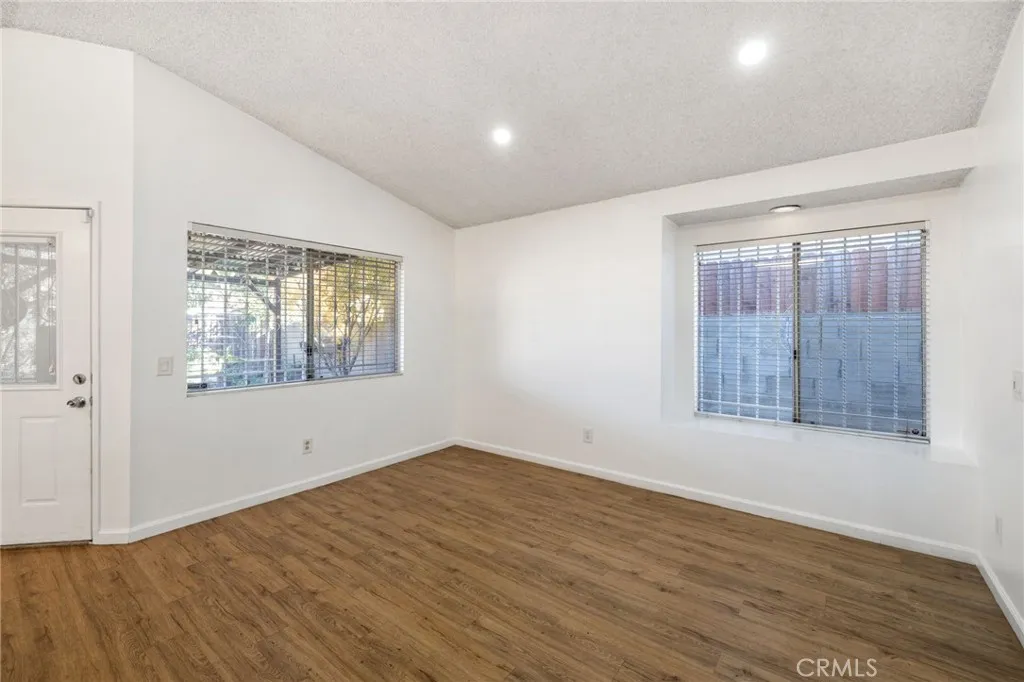 310 S Paulsen, Compton, California 90220 home-pic-10