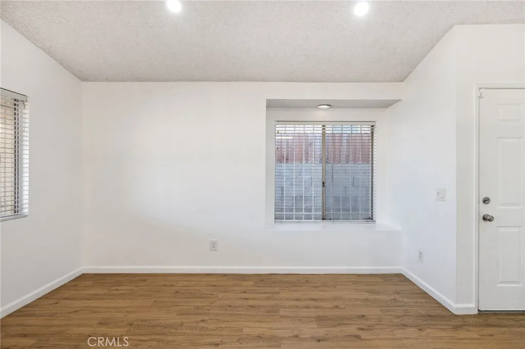 310 S Paulsen, Compton, California 90220 home-pic-11