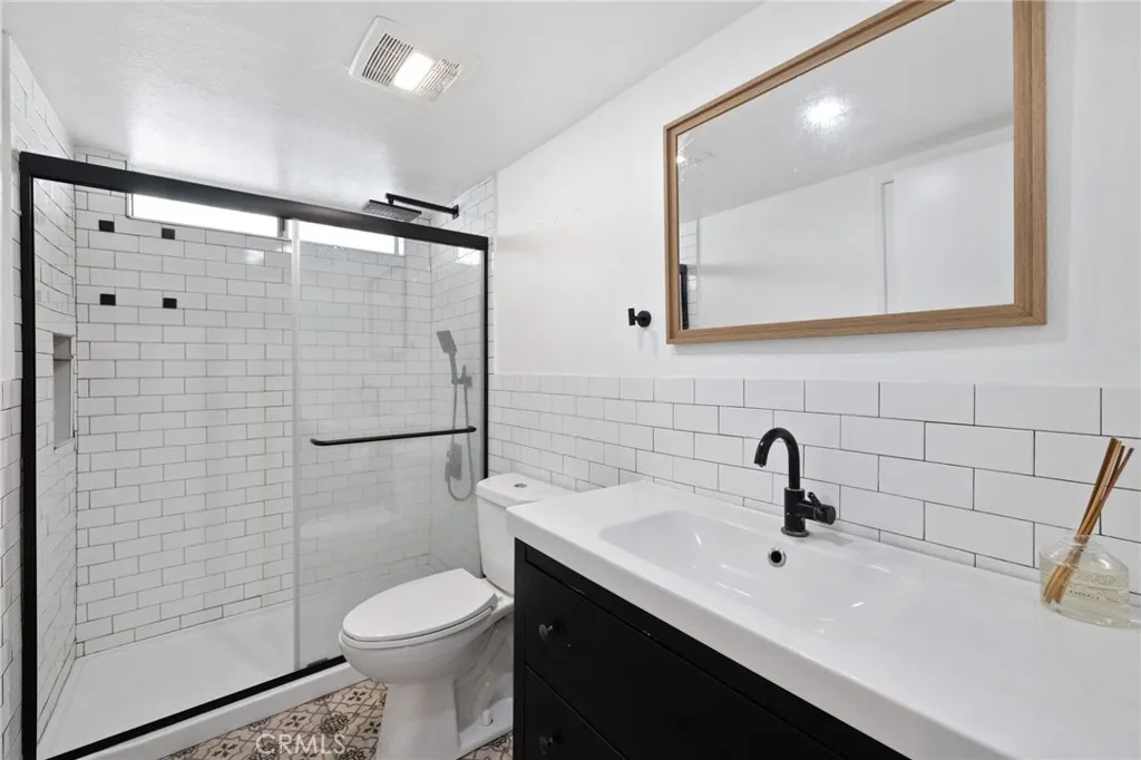 310 S Paulsen, Compton, California 90220 home-pic-13