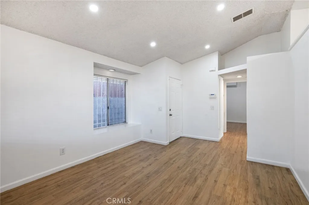 310 S Paulsen, Compton, California 90220 home-pic-16