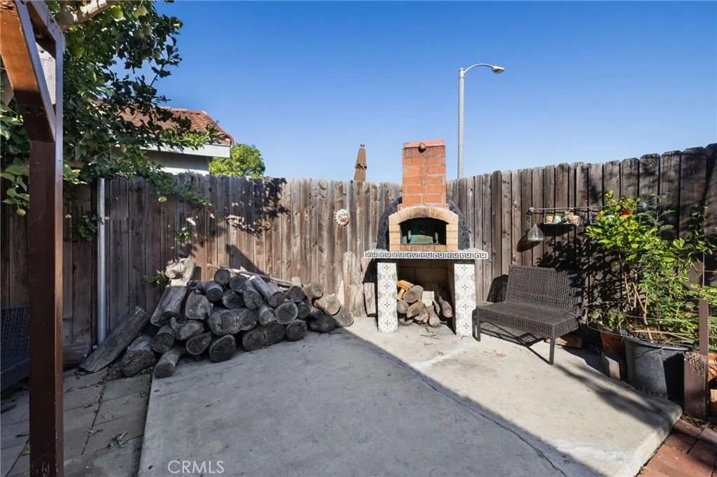310 S Paulsen, Compton, California 90220 home-pic-24