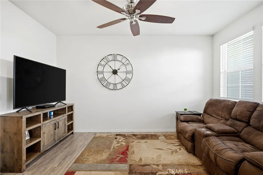 30332 Town Square, Menifee, California 92584 home-pic-11
