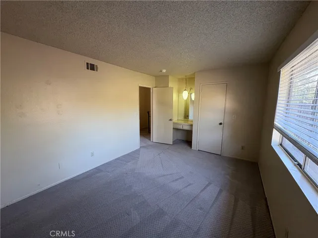 1150 W Calle De Las Estrellas, Azusa, California 91702
