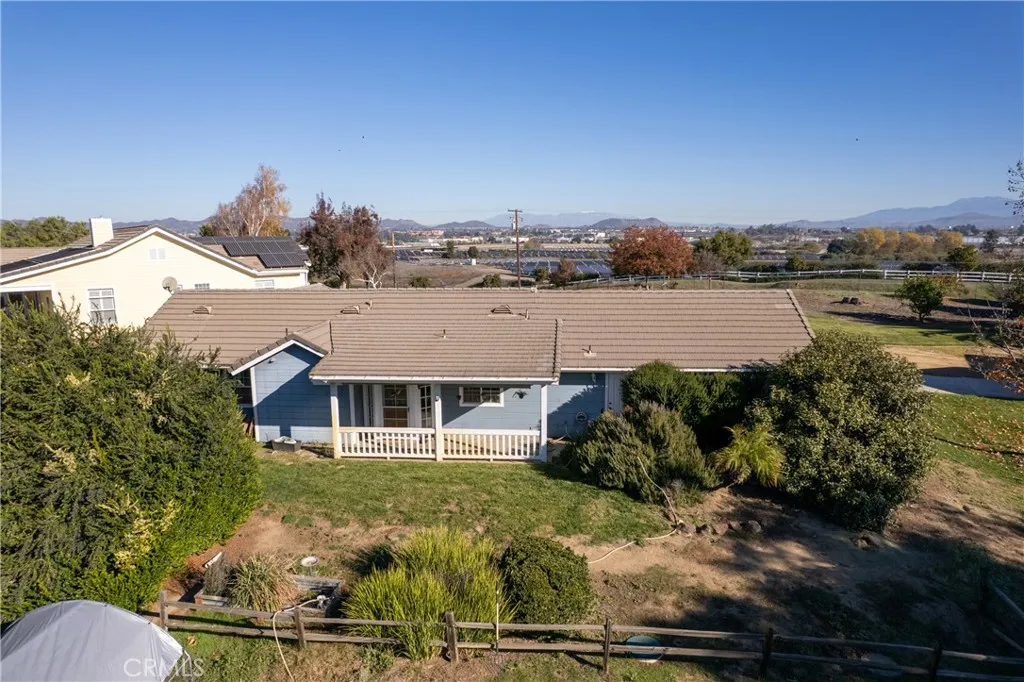 42300 Fig Street, Murrieta, California 92562 home-pic-64