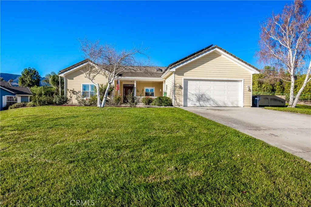 42300 Fig Street, Murrieta, California 92562 home-pic-1