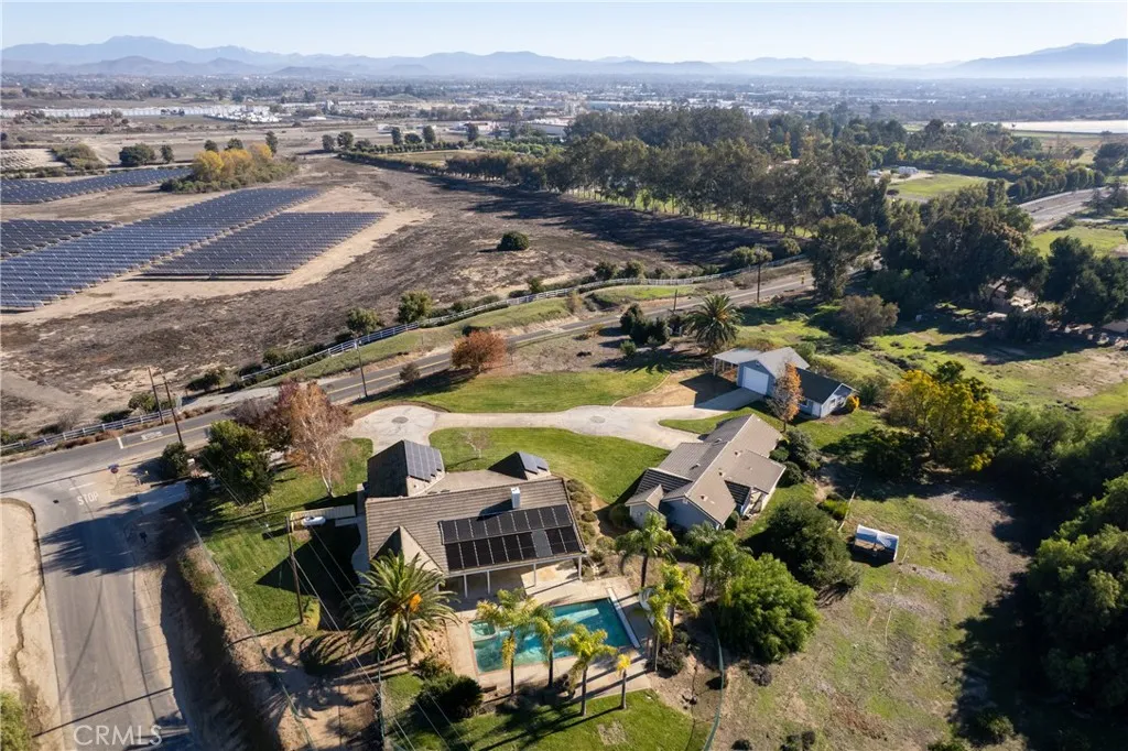 42300 Fig Street, Murrieta, California 92562 home-pic-66