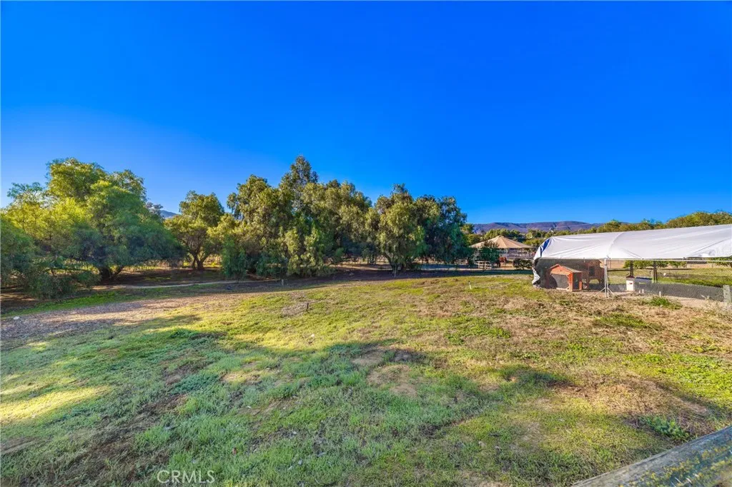 42300 Fig Street, Murrieta, California 92562 home-pic-55