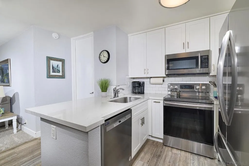 999 N Pacific St F204, Oceanside, California 92054 home-pic-6
