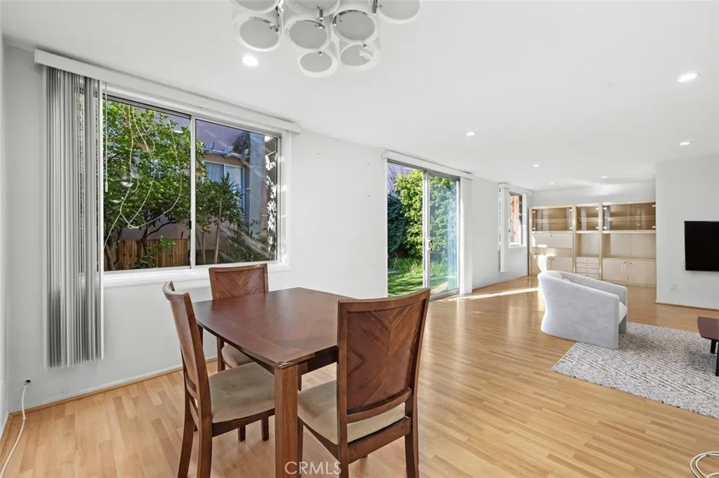 5301 Balboa Boulevard 5b, Encino, California 91316 home-pic-5