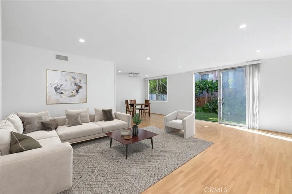 5301 Balboa Boulevard 5b, Encino, California 91316 home-pic-7