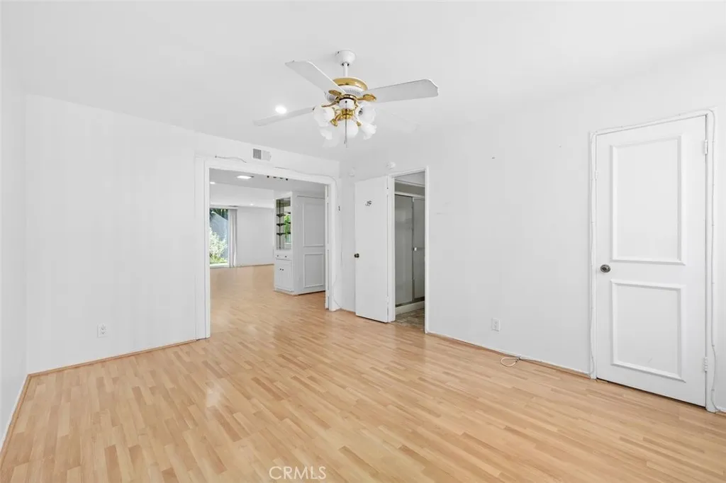 5301 Balboa Boulevard 5b, Encino, California 91316 home-pic-9