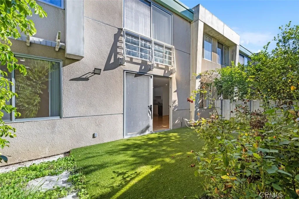 5301 Balboa Boulevard 5b, Encino, California 91316 home-pic-13