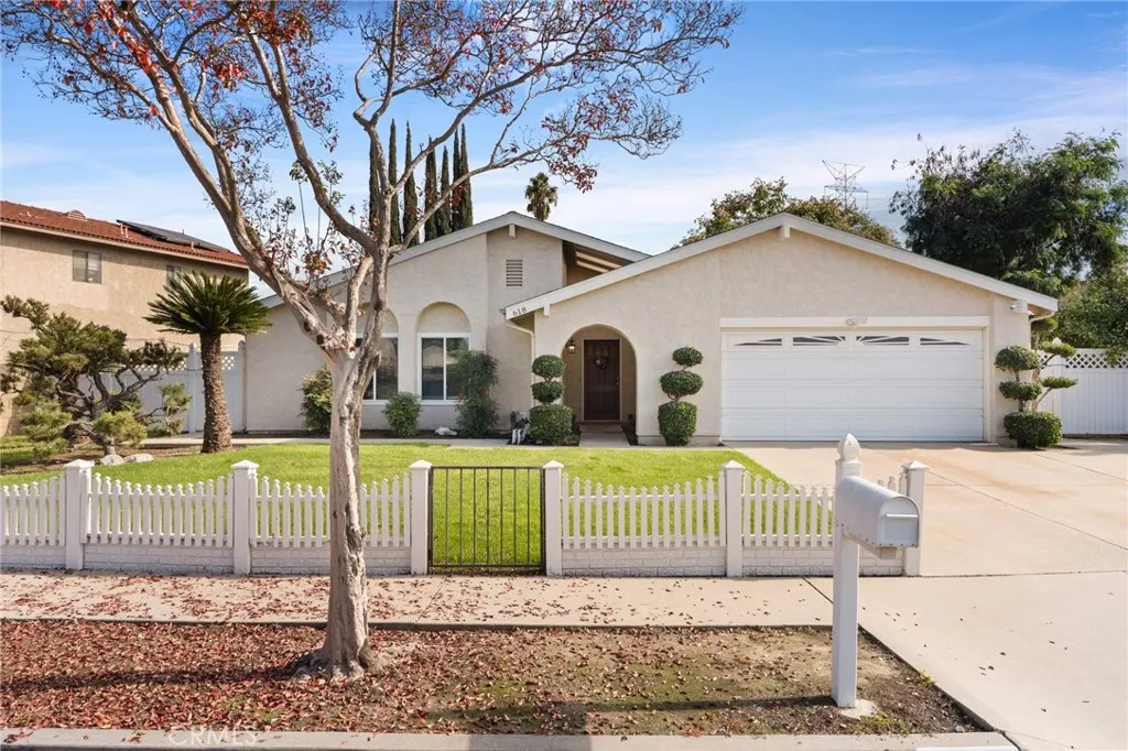 618 S Sally Lee Street, Azusa, California 91702 home-pic-0