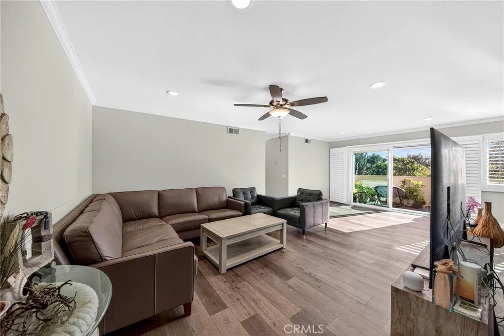 13624 La Jolla, La Mirada, California 90638 home-pic-20