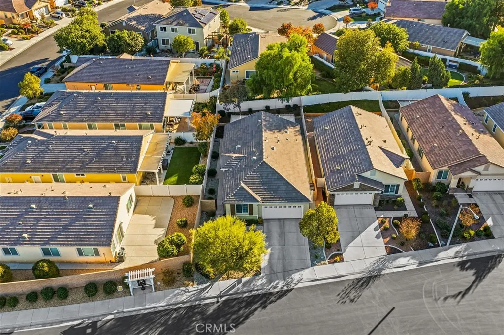 26535 Rim Creek Pathway, Menifee, California 92584 home-pic-41