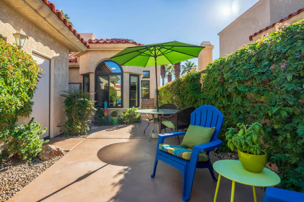 107 Celano Circle, Palm Desert, California 92211 home-pic-2