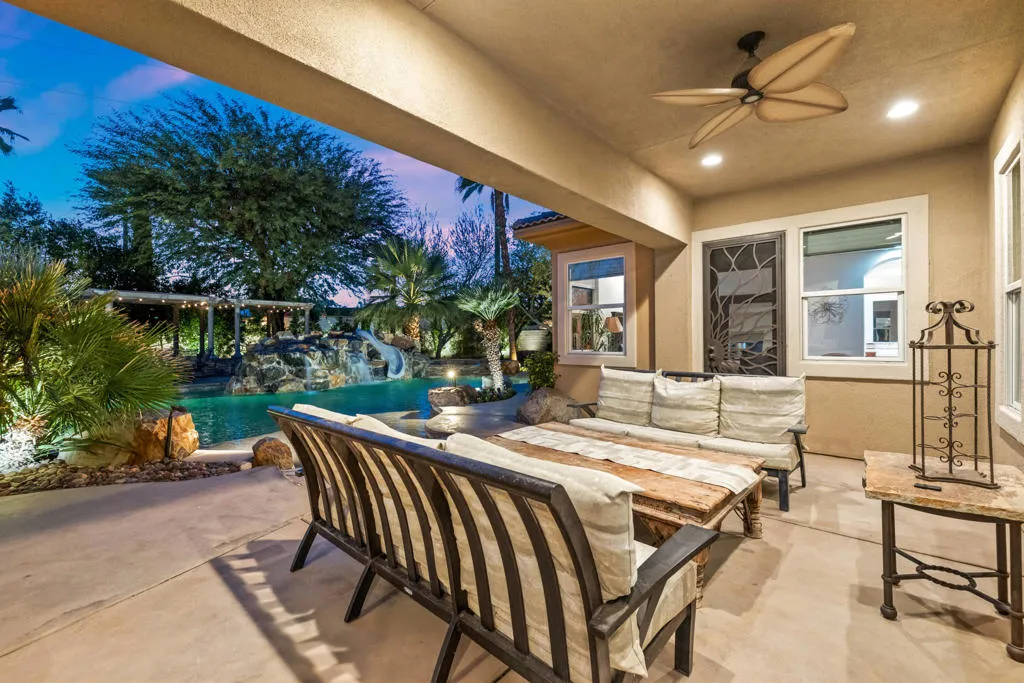 155 Bellini Way, Palm Desert, California 92211 home-pic-19