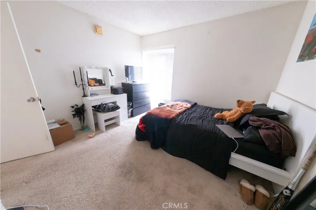 5700 Etiwanda Avenue 149, Tarzana, California 91356 home-pic-21