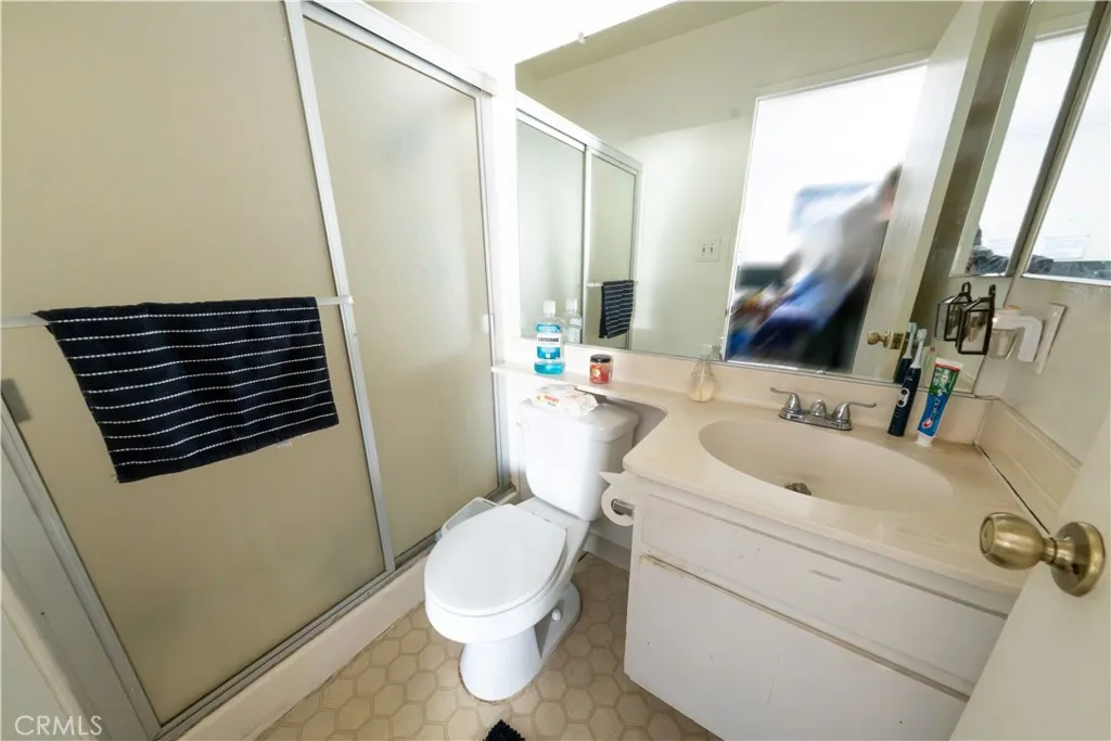 5700 Etiwanda Avenue 149, Tarzana, California 91356 home-pic-14