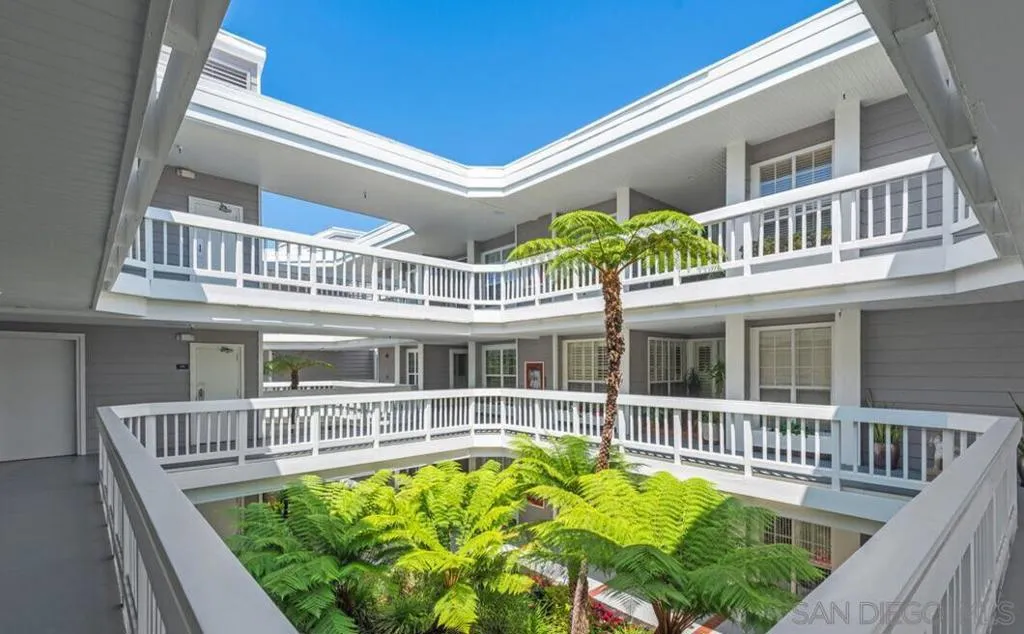 13078 Mindanao Way 101, Marina Del Rey, California 90292 home-pic-7