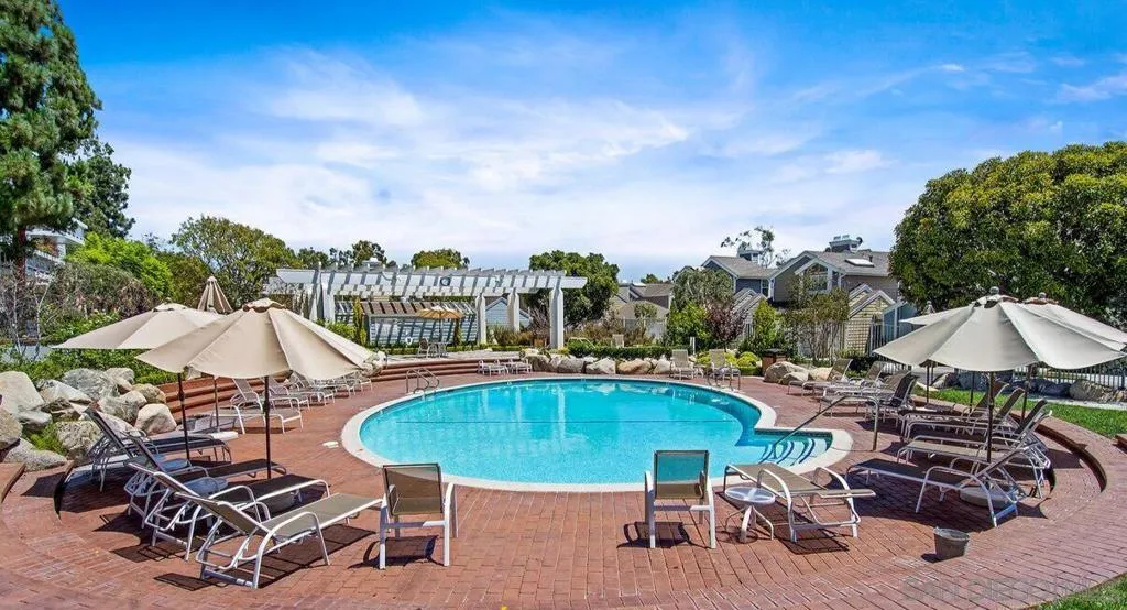 13078 Mindanao Way 101, Marina Del Rey, California 90292 home-pic-11