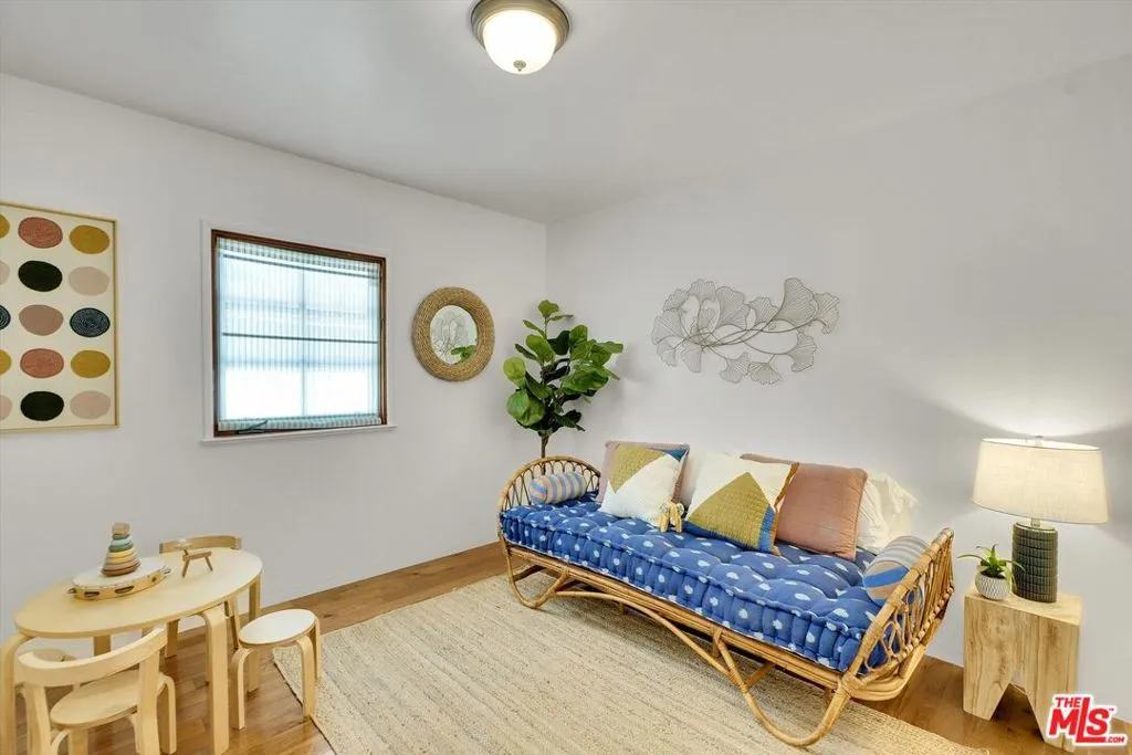 4300 Laurelgrove Avenue, Studio City, California 91604 home-pic-23