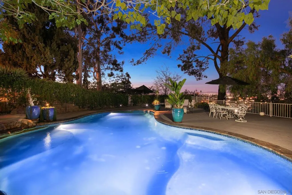 1115 S Mollison Ave, El Cajon, California 92020 home-pic-1