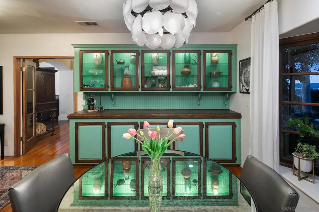 1115 S Mollison Ave, El Cajon, California 92020 home-pic-31